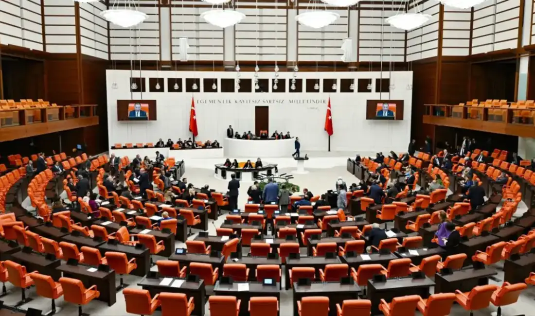Fon krizinde Meclis’e 10 maddelik teklif geliyor! Ödemeler nasıl yapılacak? AK Parti, tasfiye sürecindeki
