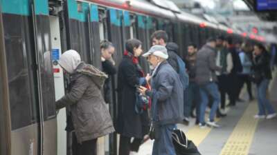 Ulaştırma ve Altyapı Bakanı Abdulkadir
