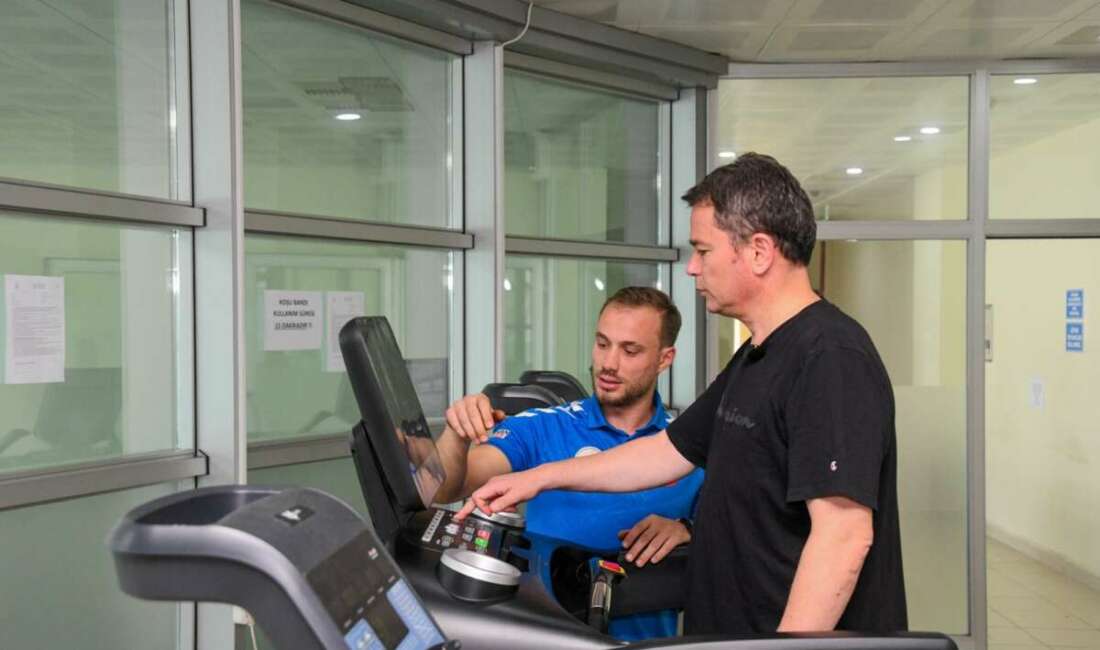 Osmangazi’de spor hizmetlerine dijital kolaylık; Başkan Aydın test etti Osmangazi’de spor hizmetlerine dijital kolaylık; Başkan Aydın test etti