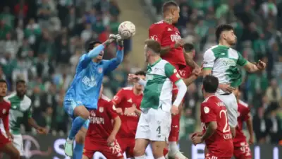 Yeşil beyazlı takım, 40 bin