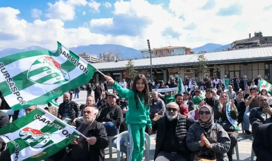 Bursaspor’un maçı Osmangazi’de dev ekranda! Bursaspor’un Keçiörengücü ile oynayacağı