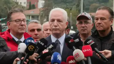 İstanbul Ayazağa’da yaptığı açıklamada sel