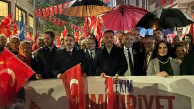 Bursa’nın Yıldırım ilçesinde Cumhuriyet’in 103.