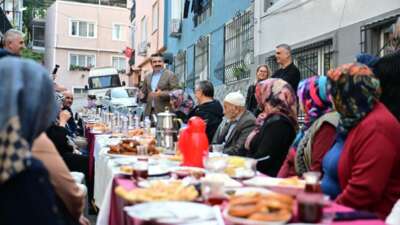 Piremir Mahallesi’nde kadınların kahvaltı davetini